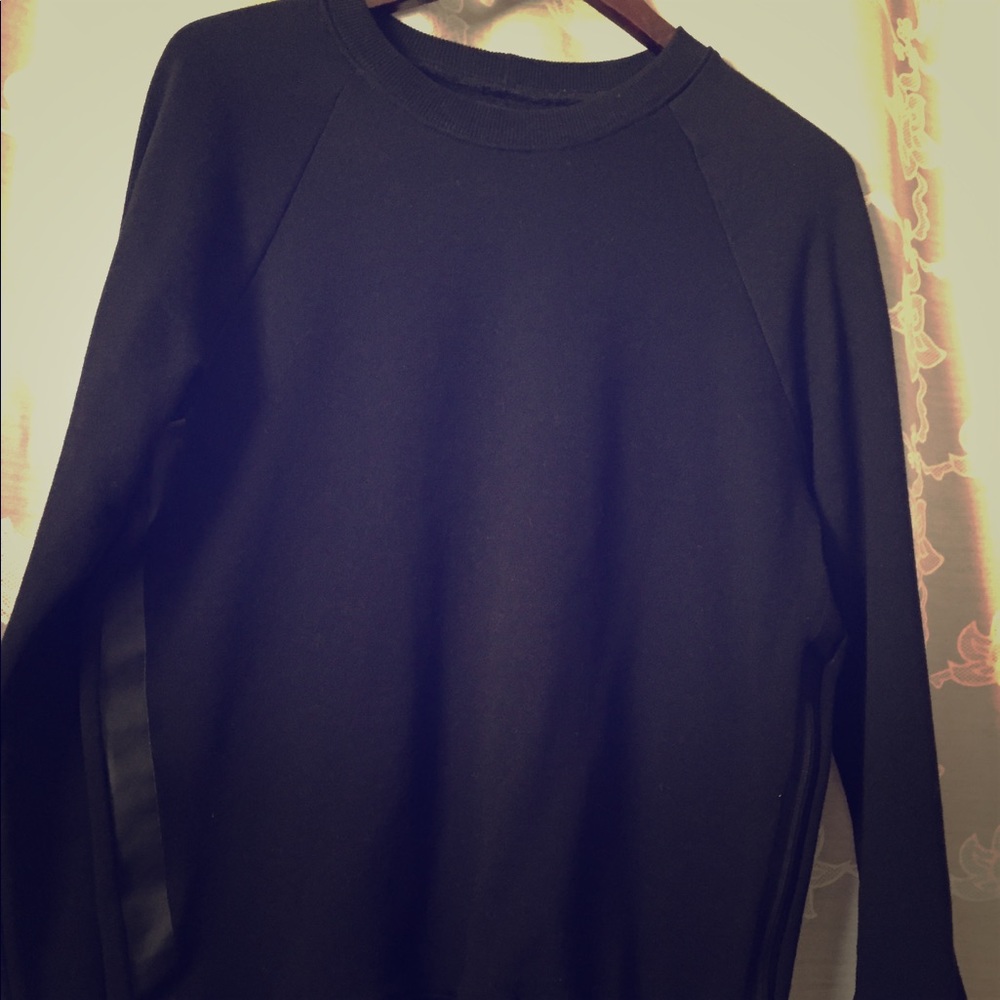 Hudson men sweater small